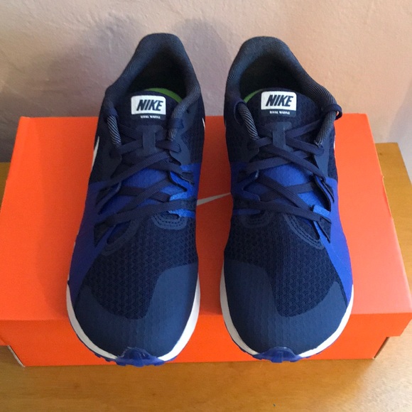 nike womens racing flats